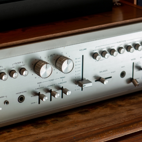 プリメインアンプ